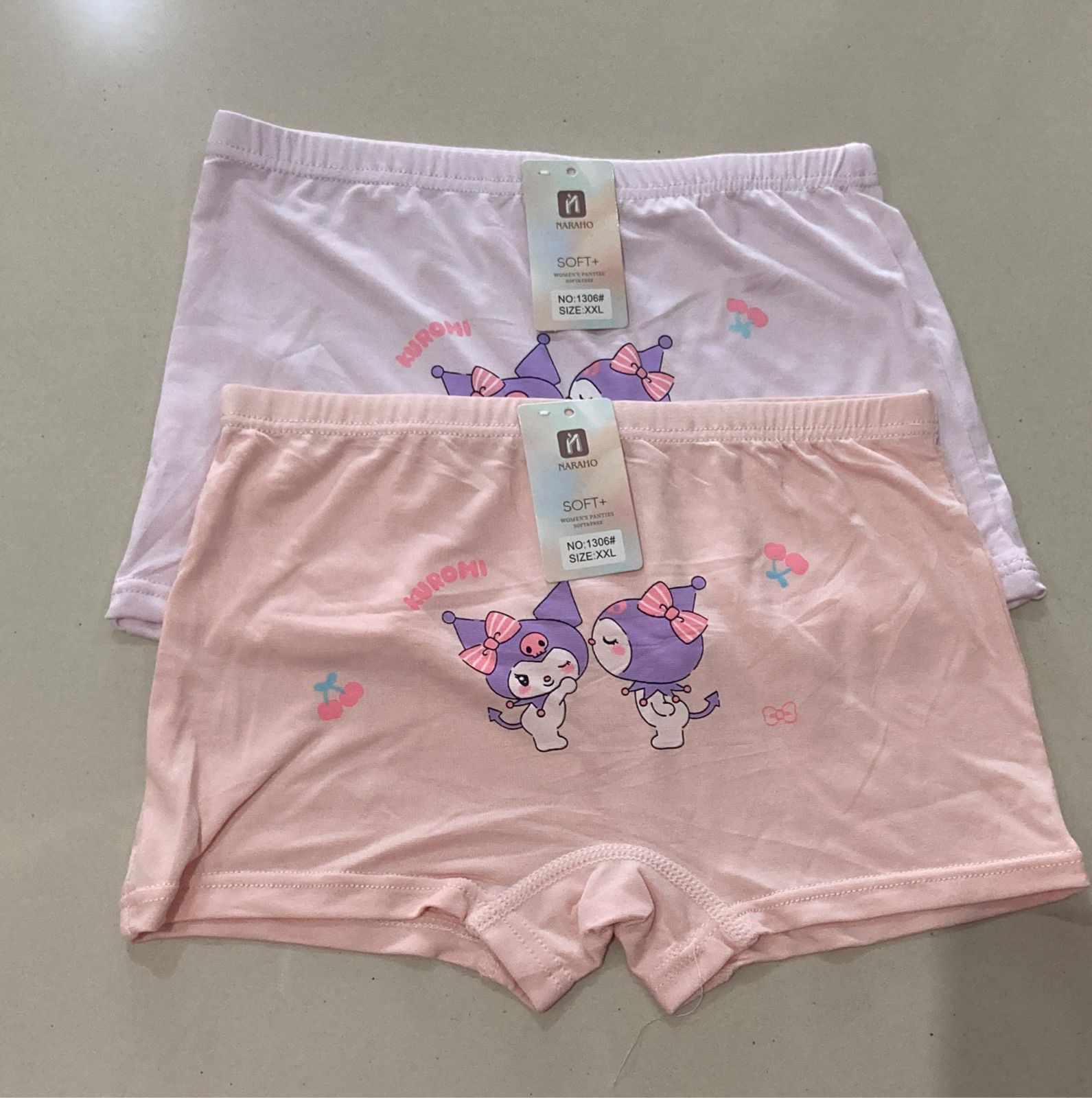 UN 24.2 1306 L BOXER GIRL MIX BY NARAHO