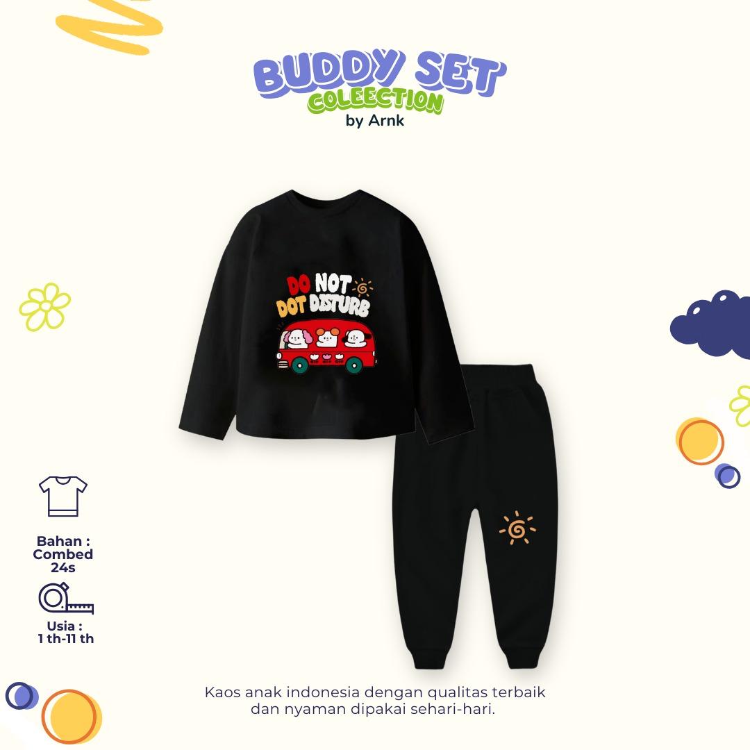 ARNK 4.1 JUN BLACK BUS BUDDY ONESET BY ARNK